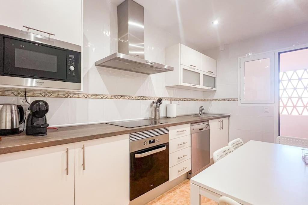 Oleholidays Genova 2 Junto A Marriot Apartamento