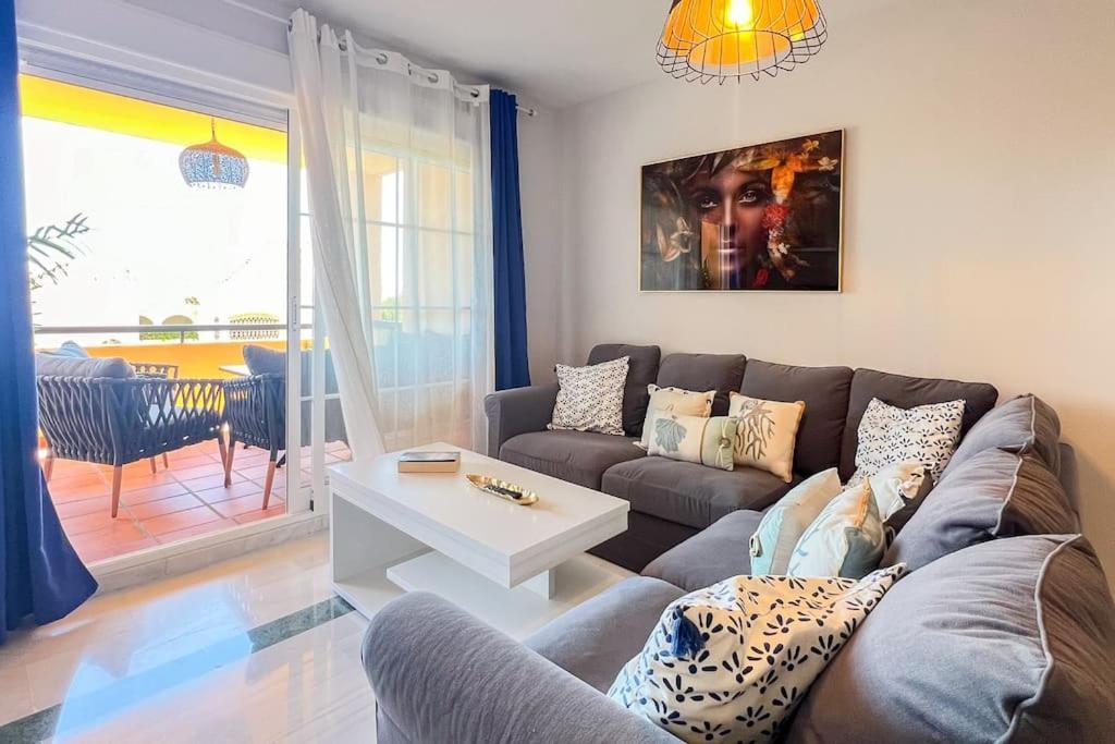 Oleholidays Genova 2 Junto A Marriot Marbella