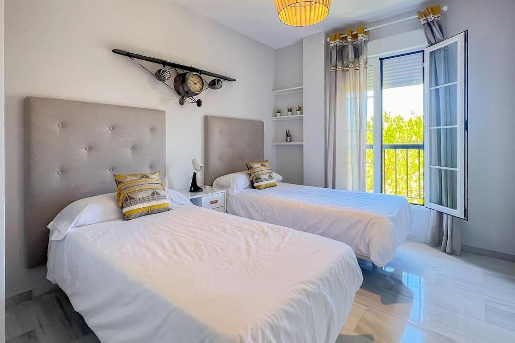 Oleholidays Genova 2 Junto A Marriot * Marbella